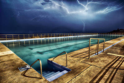 Array Shellharbour Pool Strike         von Dee Kramer