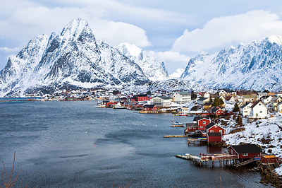 Array Reine Lofoten im Winter von Rolf Fischer