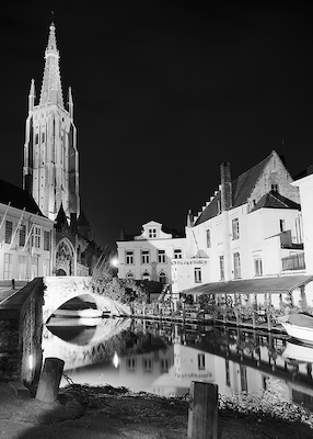 Array Bruges Canal Reflections von Dave Butcher