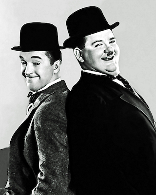 Array Laurel & Hardy - Portrait, 1933 von Hollywood Photo Archive
