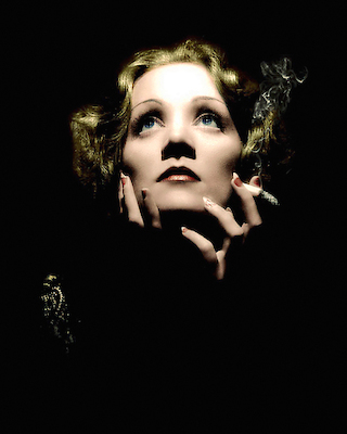 Array Marlene Dietrich von Hollywood Photo Archive