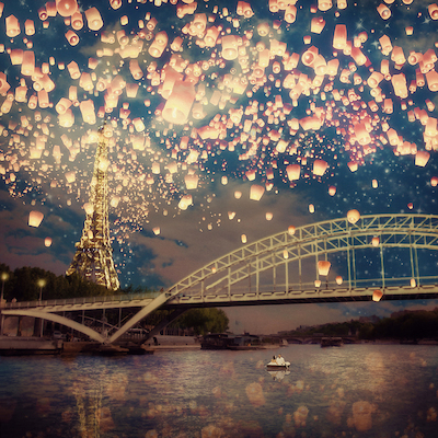 Array Love Wish Lanterns over Paris von Paula Belle Flores