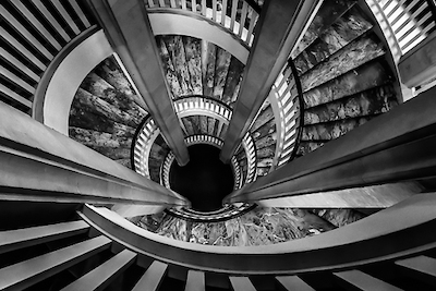 Array Royal staircase von Ronin