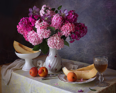 Array With a bouquet of phlox and melon von Tatyana Skorokhod