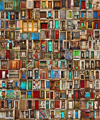 10cm x 12cm Doors of Buenos Aires von Roxana Labagnara