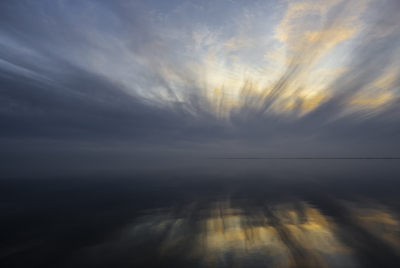 Array Horizont un Licht V von Gerhard Rossmeissl