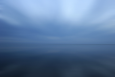 Array blue sea I von Gerhard Rossmeissl