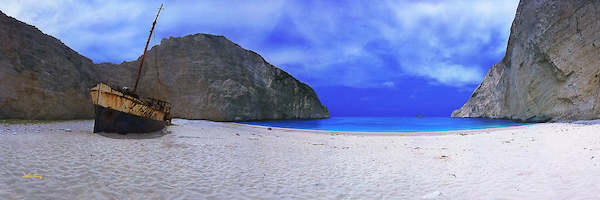 Array Shipwreck Beach I von John Xiong