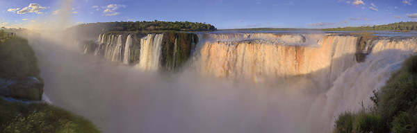 Array Iguazu Falls von John Xiong