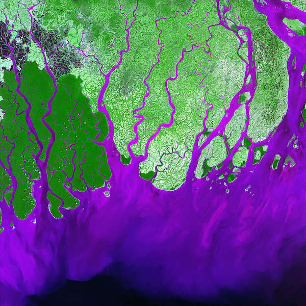Array Ganges River Delta               von Landsat-7