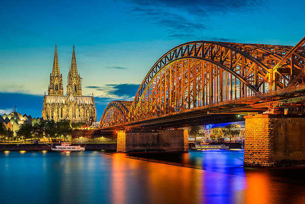 Array Köln Dom Sunset von Michael Abid