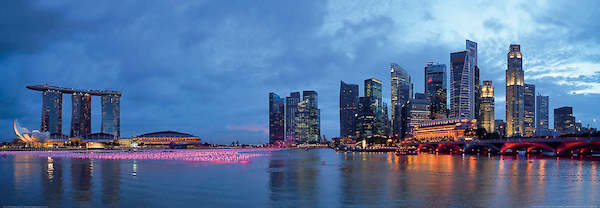 95cm x 33cm Panorama of Singapore von Shutterstock