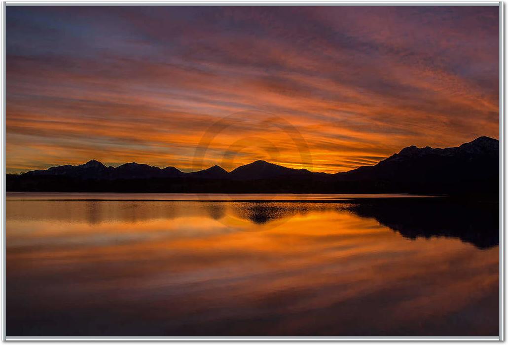 Berge und Licht V                von Gerhard Rossmeissl