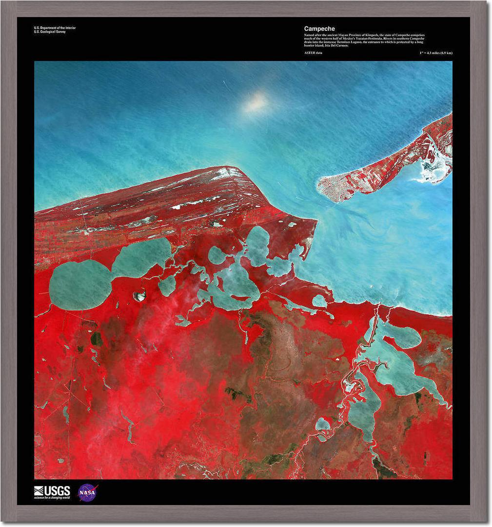 Campeche                         von Landsat-7