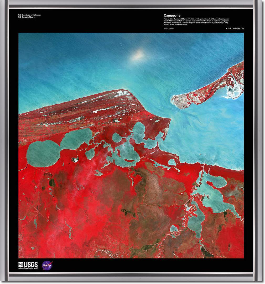 Campeche                         von Landsat-7