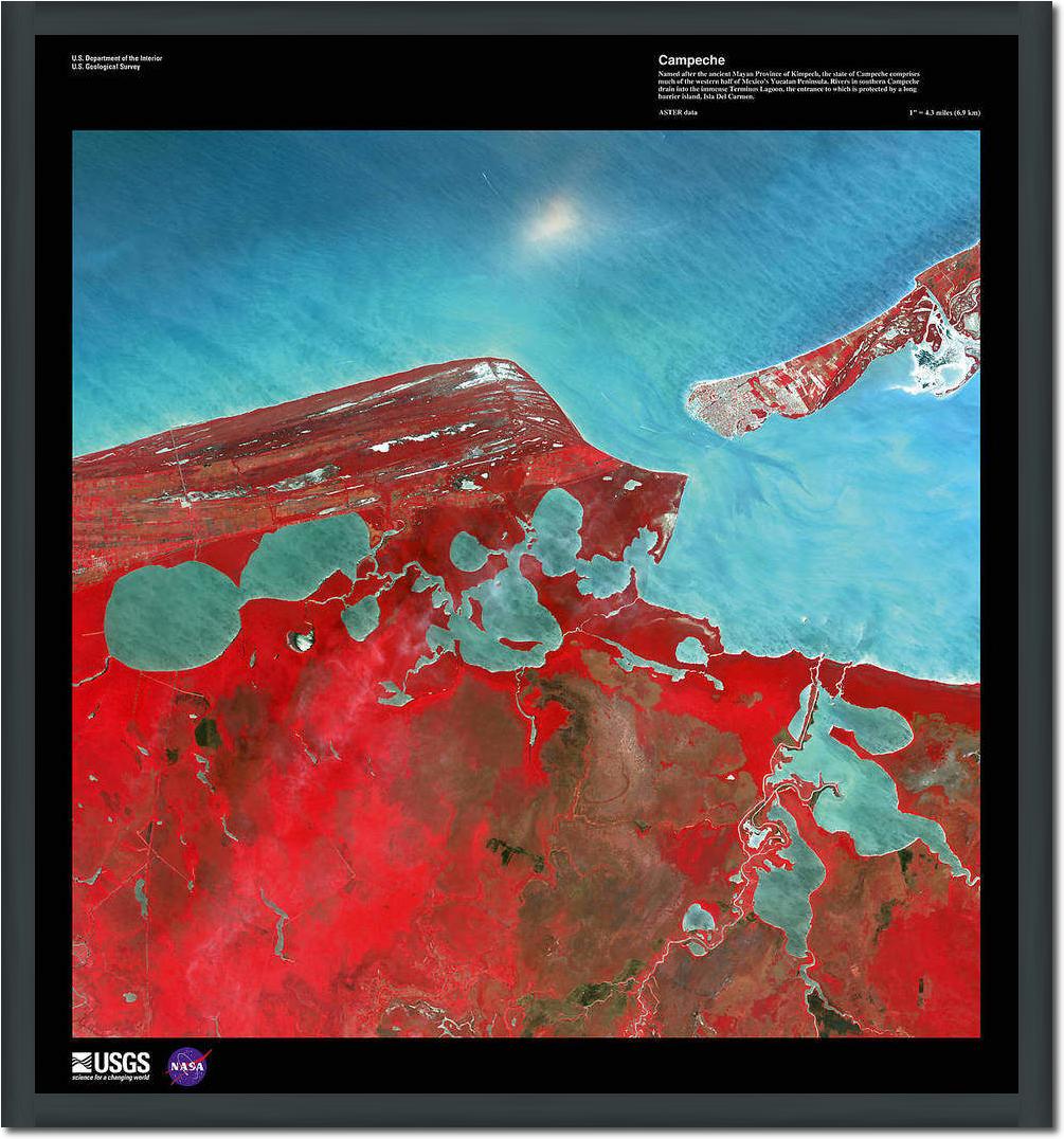 Campeche                         von Landsat-7