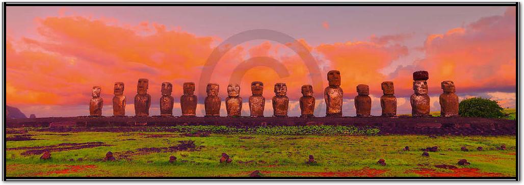 Easter Island Moais              von John Xiong