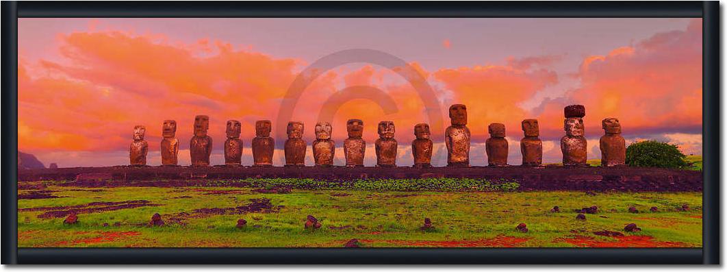 Easter Island Moais              von John Xiong