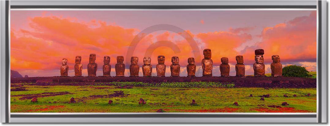 Easter Island Moais              von John Xiong