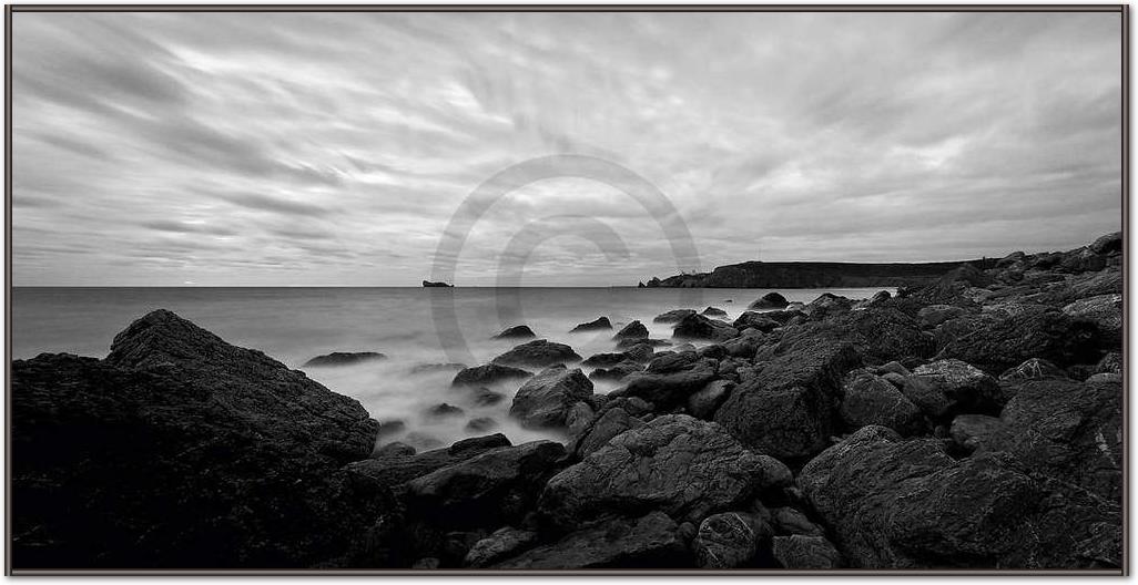 Felsen am Meer                   von Wolfgang Weber