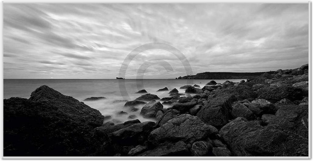 Felsen am Meer                   von Wolfgang Weber