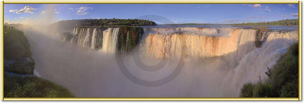 Iguazu Falls                     von John Xiong