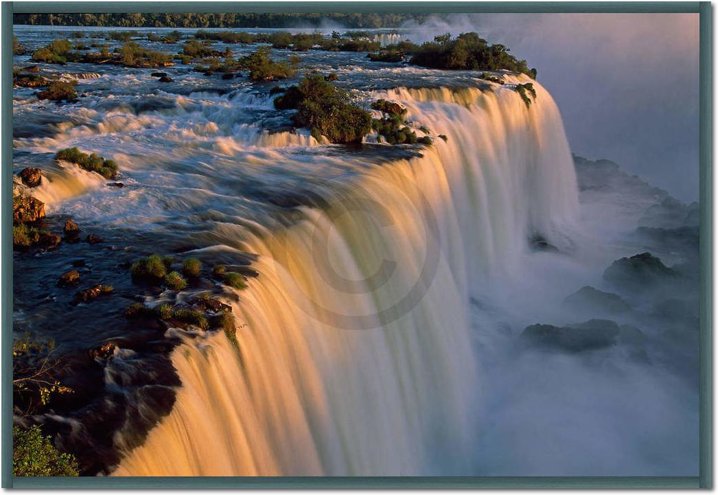 Iguazu Waterfall II              von Thomas Marent