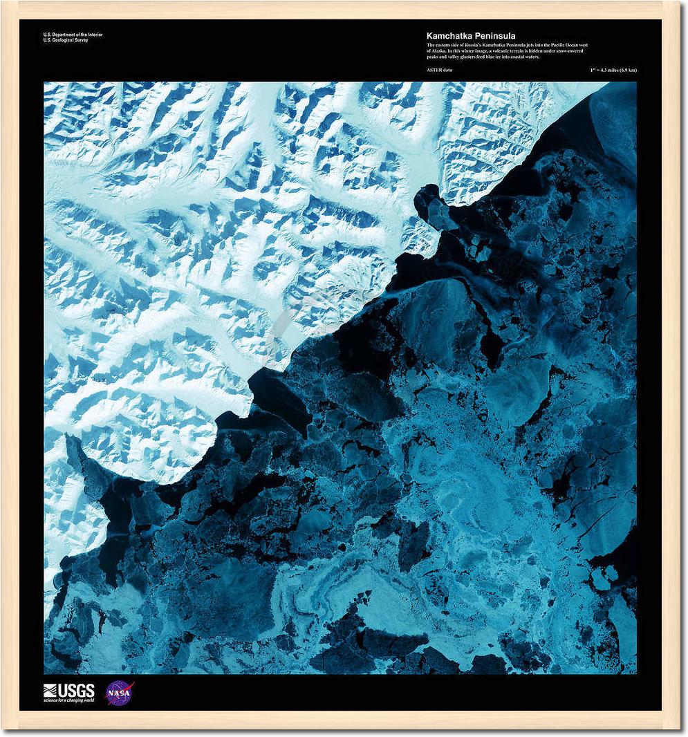 Kamchatka Peninsula              von Landsat-7