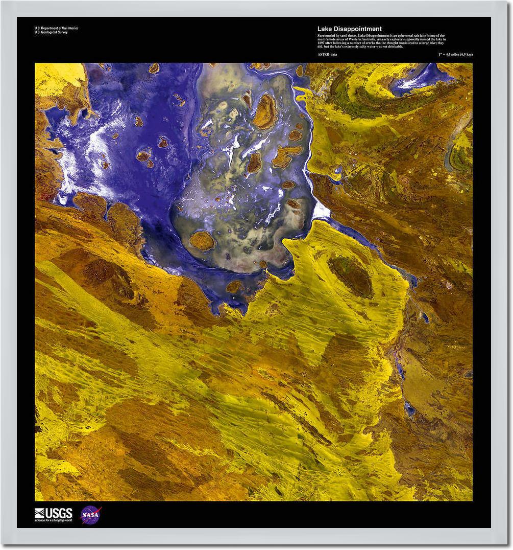 Lake Disappointment              von Landsat-7