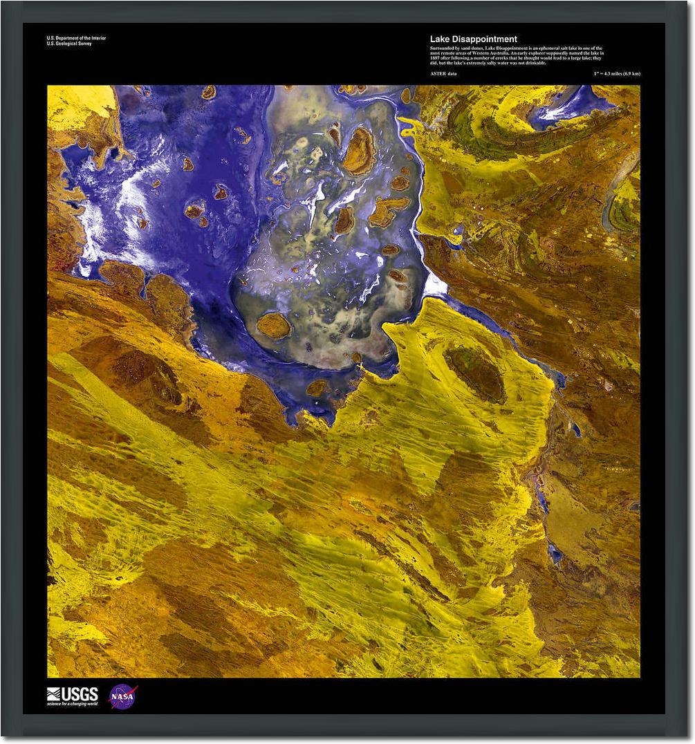 Lake Disappointment              von Landsat-7