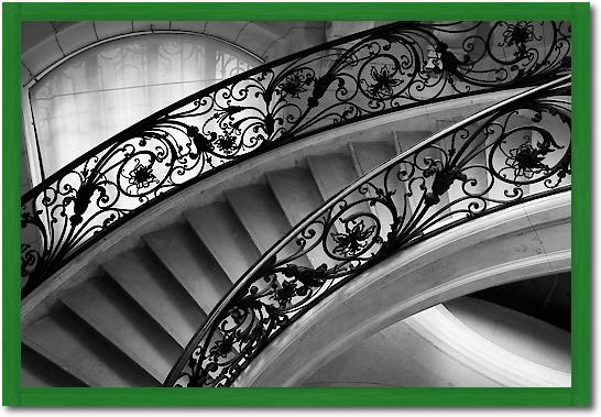 Parisian Staircase II von Jody Stuart