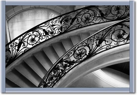 Parisian Staircase II von Jody Stuart