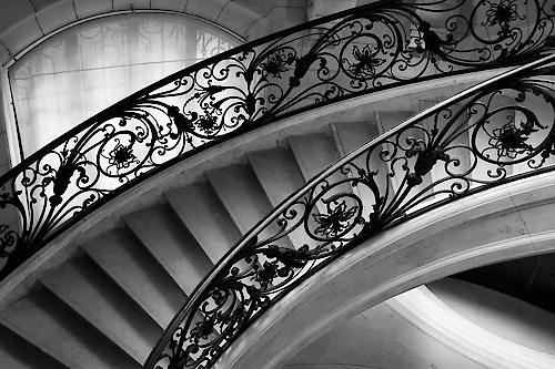 Parisian Staircase II von Jody Stuart