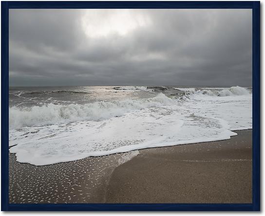 Lustrous Beach von Marlana Semenza