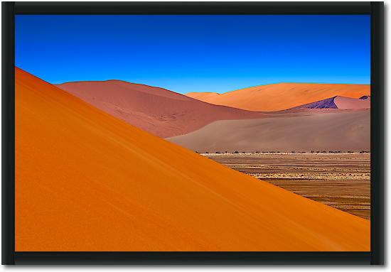 Namib II von Peter Hillert