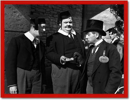 Laurel & Hardy - A Regular Scout 1926 von Hollywood Photo Archive