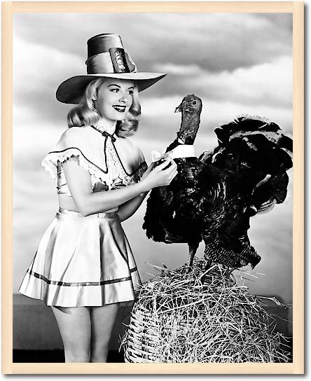 Doris Day with a Thanksgiving Turkey von Hollywood Photo Archive