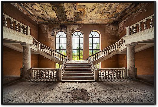 In Between von Matthias Haker