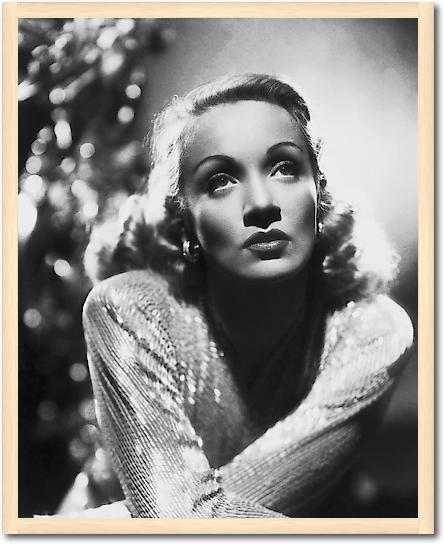 Marlene Dietrich von Hollywood Photo Archive