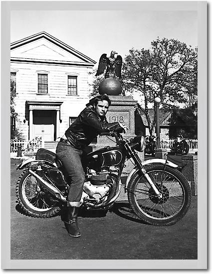 Marlon Brando - The Wild One von Hollywood Photo Archive