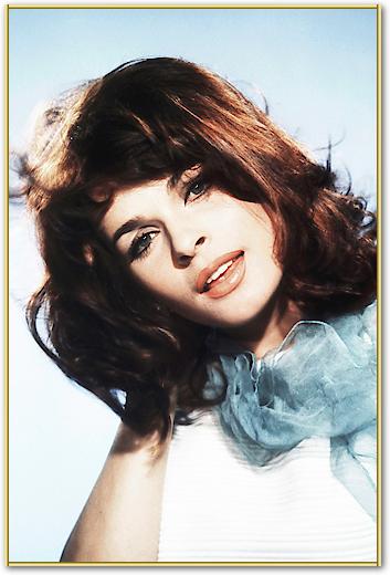 Senta Berger von Hollywood Photo Archive