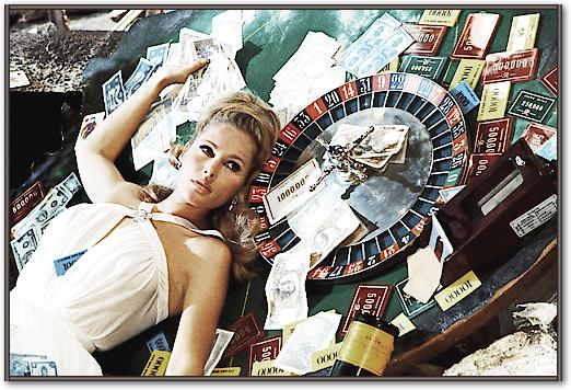 Ursula Andress - Casino Royale von Hollywood Photo Archive