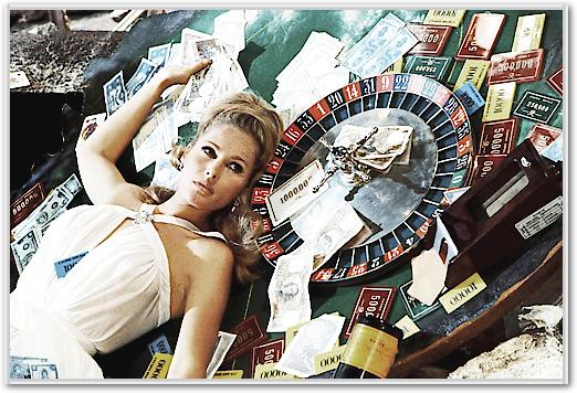 Ursula Andress - Casino Royale von Hollywood Photo Archive