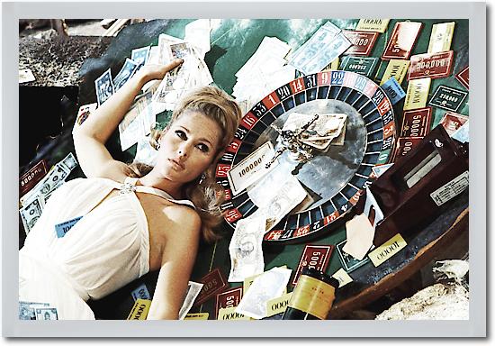 Ursula Andress - Casino Royale von Hollywood Photo Archive