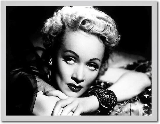 Marlene Dietrich von Hollywood Photo Archive