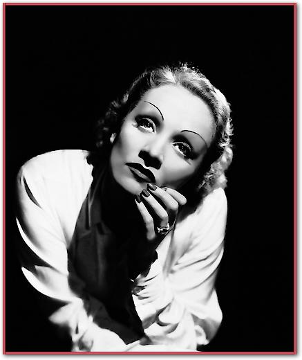 Marlene Dietrich von Hollywood Photo Archive