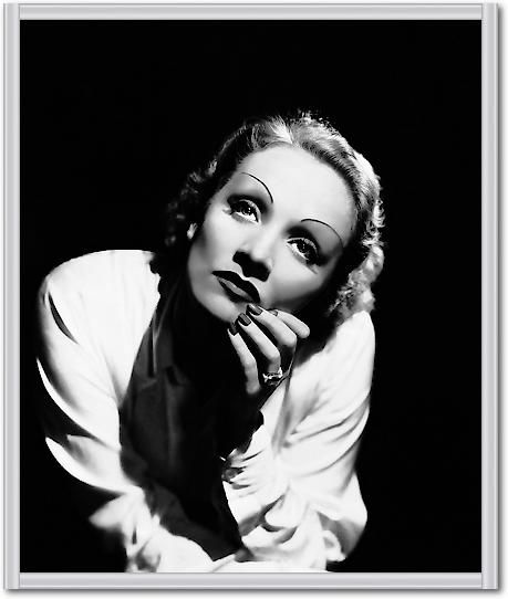 Marlene Dietrich von Hollywood Photo Archive