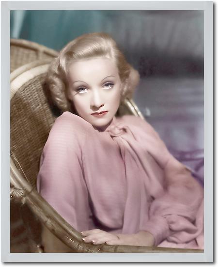 Marlene Dietrich von Hollywood Photo Archive