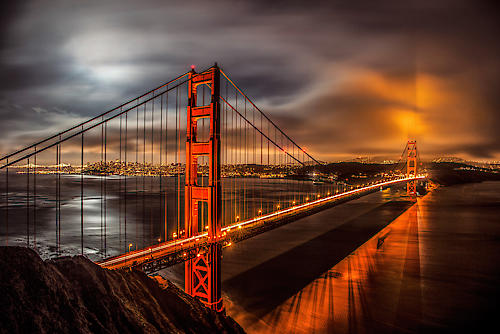 Golden Gate Evening von John Gavrilis