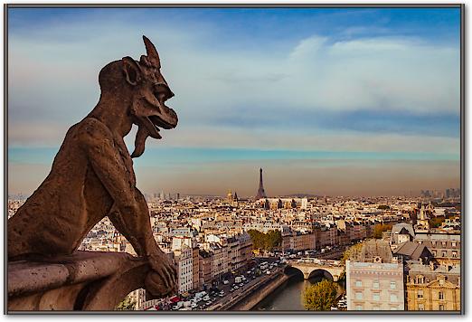 Vue sur Paris depuis Notre Dame von Arnaud Bertrande